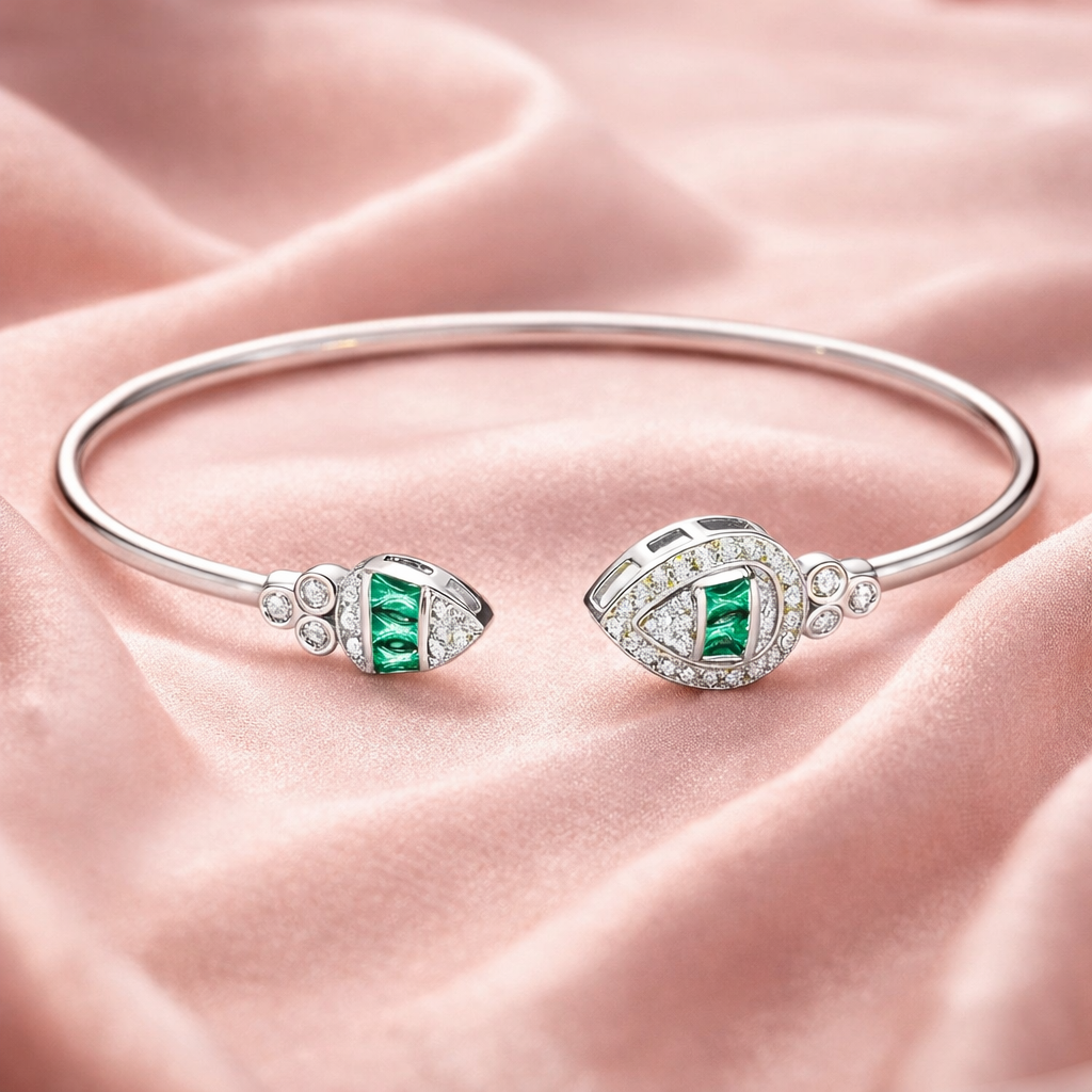 92.5 Sterling Silver Emerald Stone Open Bangle Bracelet